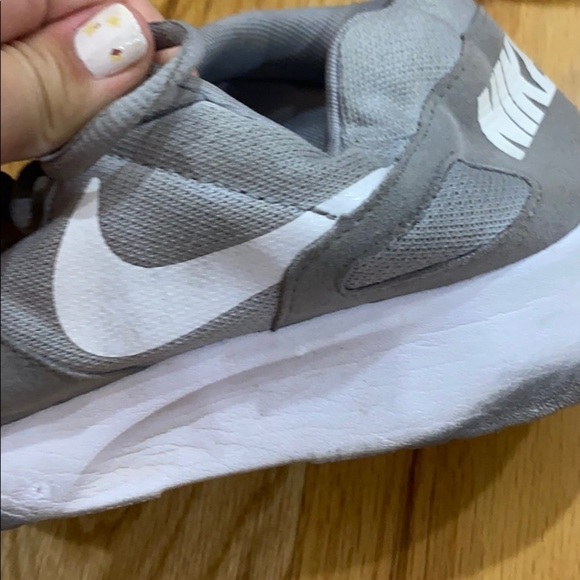 Nike women’s‎ roshe sneakers - Picture 6 of 6